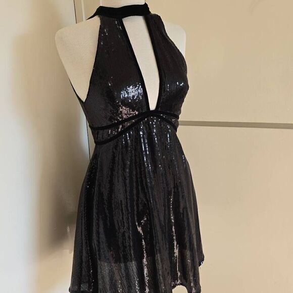 Free People  Womens Black Film Noir Sequin Deep V Sleeveless Mini Dress, NWOT, s - Picture 10 of 10